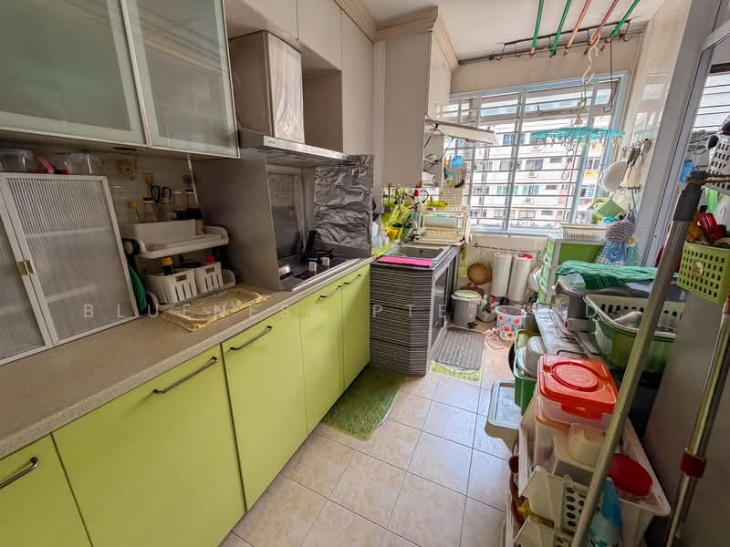 106 Simei Street 1, 106 Simei Street 1, 3 Bedrooms, 1,119 sqft, HDB Flat For Sale, by JOREEN LIM, 500103139 - Kitchen - PropertyGuru.com.sg