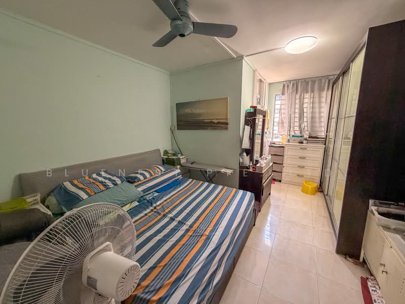 106 Simei Street 1, 106 Simei Street 1, 3 Bedrooms, 1,119 sqft, HDB Flat For Sale, by JOREEN LIM, 500103139 - Bedroom - PropertyGuru.com.sg