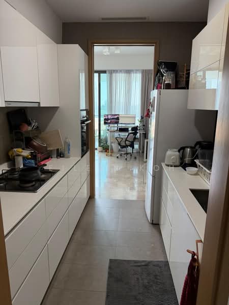 Skyline Residences, 610 Telok Blangah Road, 3 Bedrooms, 1,346 sqft, Condominium For Sale, by Eileen Koh, 500103147 - Kitchen - PropertyGuru.com.sg