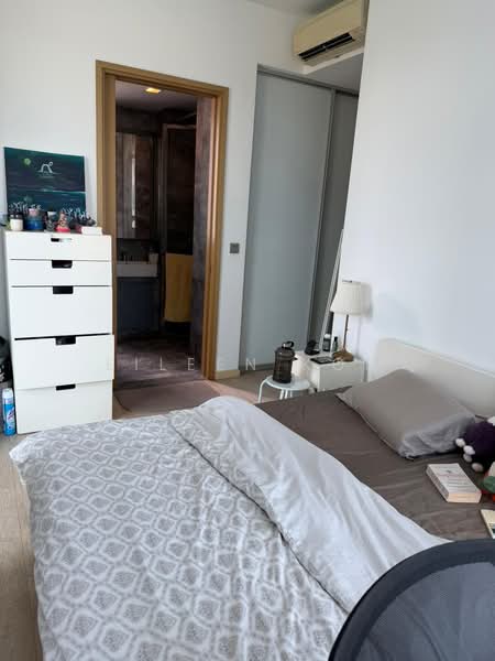 Skyline Residences, 610 Telok Blangah Road, 3 Bedrooms, 1,346 sqft, Condominium For Sale, by Eileen Koh, 500103147 - Bedroom - PropertyGuru.com.sg