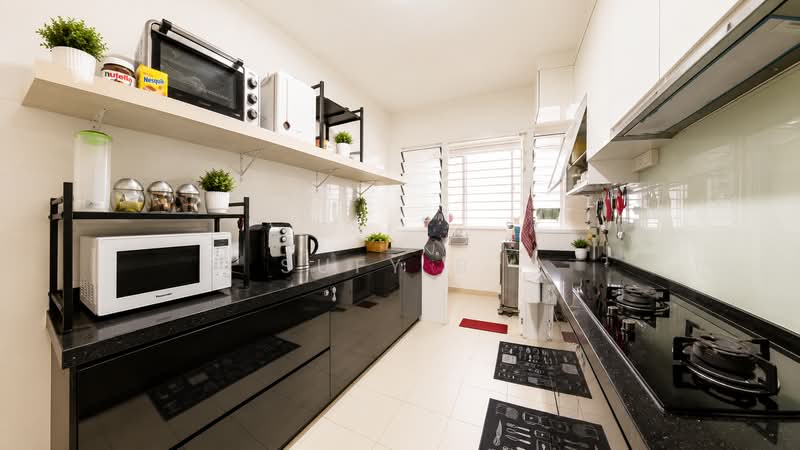 342C Yishun Ring Road, 342C Yishun Ring Road, 3 Bedrooms, 1,001 sqft, HDB Flat For Sale, by Sufy B., 500103195 - Kitchen - PropertyGuru.com.sg