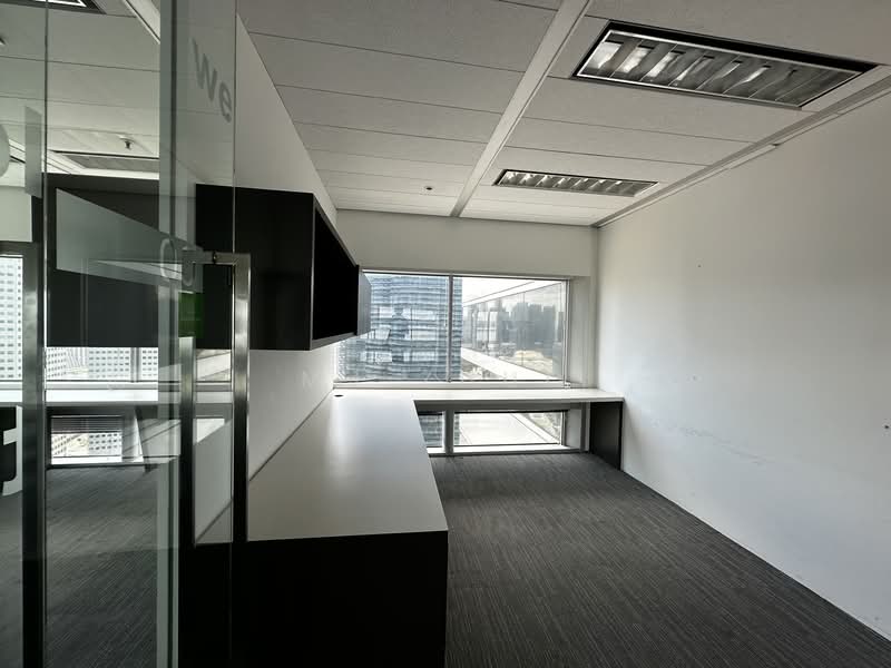 Gateway West, 150 Beach Road, 11,644 sqft, Office For Rent, by MJ Zhuo, 500103197 - Interior - CommercialGuru.com.sg