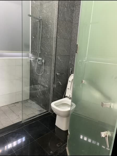 The Hillier, 2 Hillview Rise, Studio, 506 sqft, Condominium For Sale, by Lynn Lee, 500103203 - Bathroom - PropertyGuru.com.sg