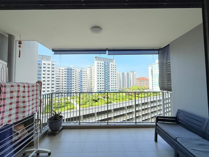 138C Yuan Ching Road, 138C Yuan Ching Road, 3 Bedrooms, 1,130 sqft, HDB Flat For Sale, by James Yeo, 500103211 - Balcony - PropertyGuru.com.sg
