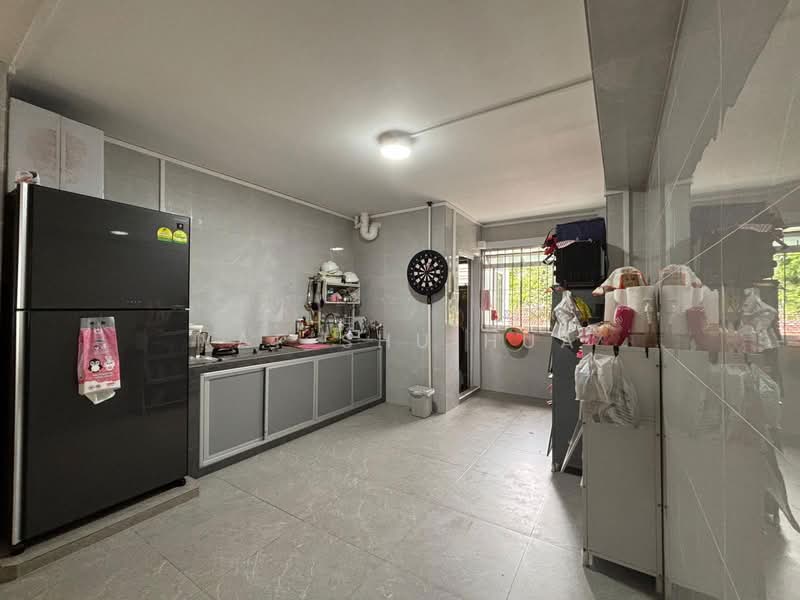 412 Yishun Ring Road, 412 Yishun Ring Road, 3 Bedrooms, 1,345 sqft, HDB Flat For Sale, by Yap Shu Hua, 500103212 - Kitchen - PropertyGuru.com.sg