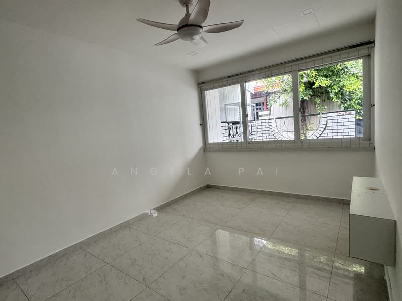 Jalan Naung, , 4 Bedrooms, 1,643 sqft, Terraced House For Rent, by Angela Pai, 500103216 - Interior - PropertyGuru.com.sg