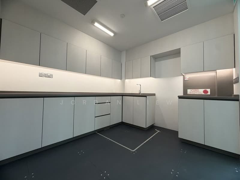 Hub Synergy Point, 70 Anson Road, 7,233 sqft, Office For Rent, by Jordan Liew, 500103218 - Kitchen - CommercialGuru.com.sg