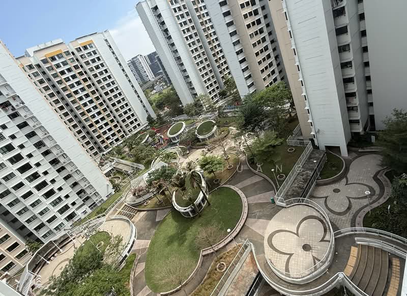 265D Punggol Way, 265D Punggol Way, 3 Bedrooms, 990 sqft, HDB Flat For Sale, by Ashley Huang, 500103223 - 4 leaf clover & heart shape park view - PropertyGuru.com.sg