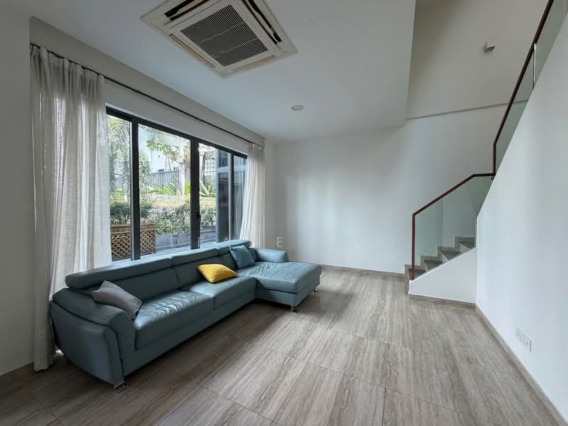 Freehold 5 bed cluster house with Pool & Private Lift walking distance to Kovan MRT, , 5 Bedrooms, 4,446 sqft, Cluster House For Sale, by Deane Cui, 500103228 - Living Room - PropertyGuru.com.sg