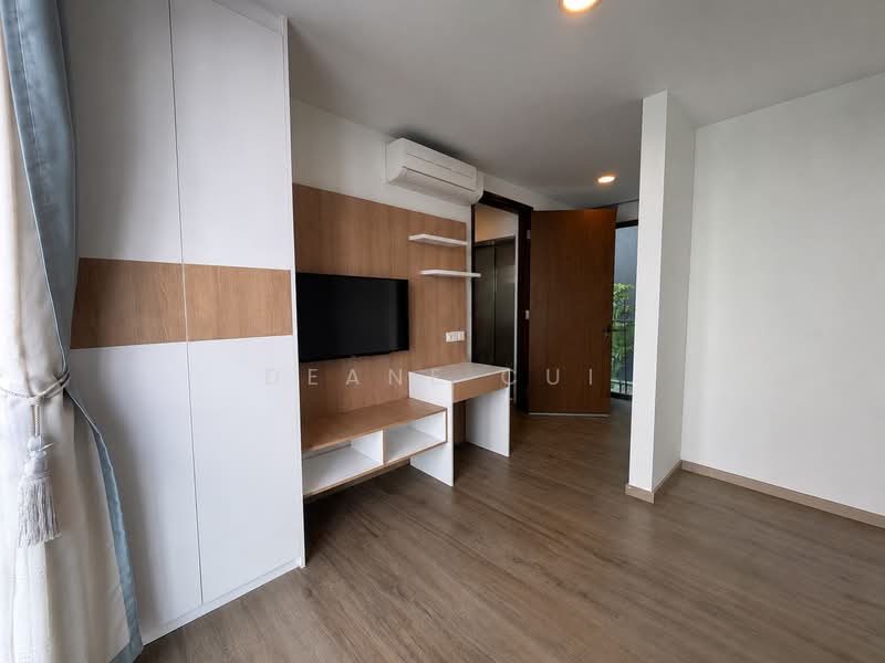 Freehold 5 bed cluster house with Pool & Private Lift walking distance to Kovan MRT, , 5 Bedrooms, 4,446 sqft, Cluster House For Sale, by Deane Cui, 500103228 - Bedroom - PropertyGuru.com.sg