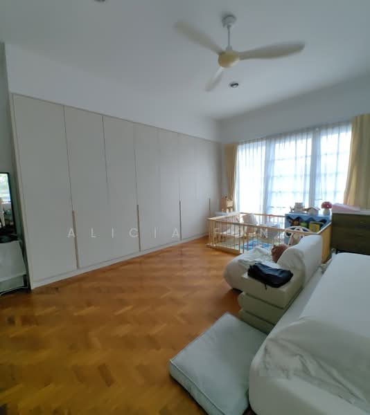 D15 Katong Landed House, , 8 Bedrooms, 4,387 sqft, Semi-Detached House For Sale, by Alicia Fong, 500103230 - Bedroom - PropertyGuru.com.sg