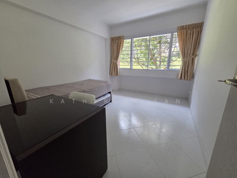 83 Redhill Lane, 83 Redhill Lane, Room Rental, 100 sqft, HDB Flat For Rent, by Katherine Tan, 500103231 - Bedroom - PropertyGuru.com.sg