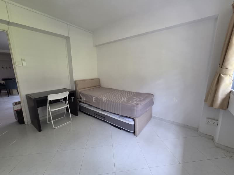 83 Redhill Lane, 83 Redhill Lane, Room Rental, 100 sqft, HDB Flat For Rent, by Katherine Tan, 500103231 - Bedroom - PropertyGuru.com.sg