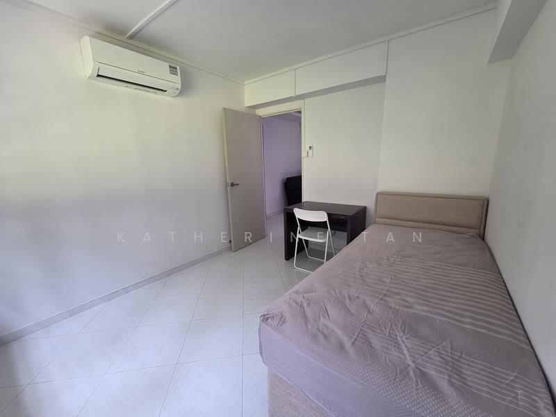 83 Redhill Lane, 83 Redhill Lane, Room Rental, 100 sqft, HDB Flat For Rent, by Katherine Tan, 500103231 - Bedroom - PropertyGuru.com.sg