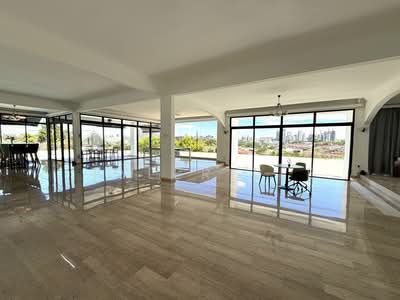 For Rent - Hilltop Bukit Timah GCB with Unblocked View & Pool in Fourth / Sixth Avenue GCBA