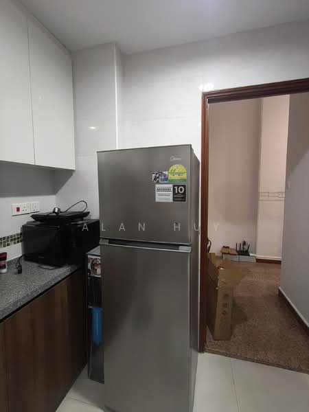 Dover Parkview, 30 Dover Rise, Room Rental, 200 sqft, Condominium For Rent, by Alan Huy, 500103240 - Kitchen - PropertyGuru.com.sg