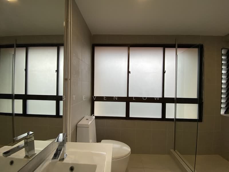 Parkway View, 39 Marine Parade Road, 4 Bedrooms, 3,572 sqft, Condominium For Rent, by Steven Low, 500103241 - Bathroom - PropertyGuru.com.sg