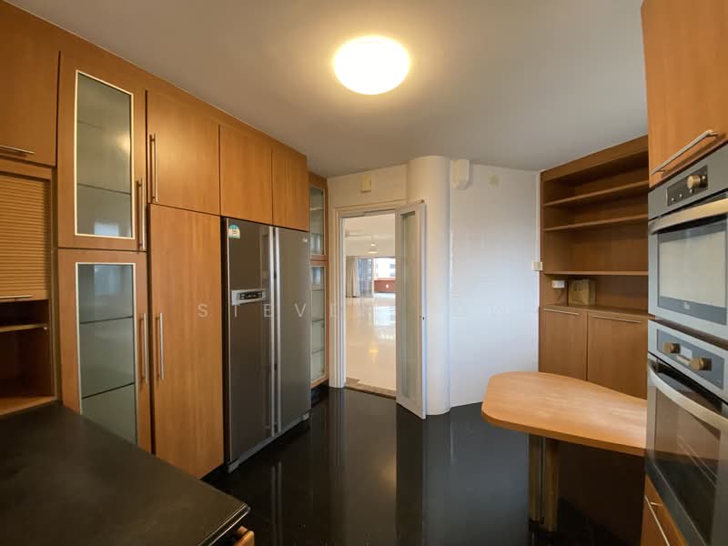 Parkway View, 39 Marine Parade Road, 4 Bedrooms, 3,572 sqft, Condominium For Rent, by Steven Low, 500103241 - Kitchen - PropertyGuru.com.sg
