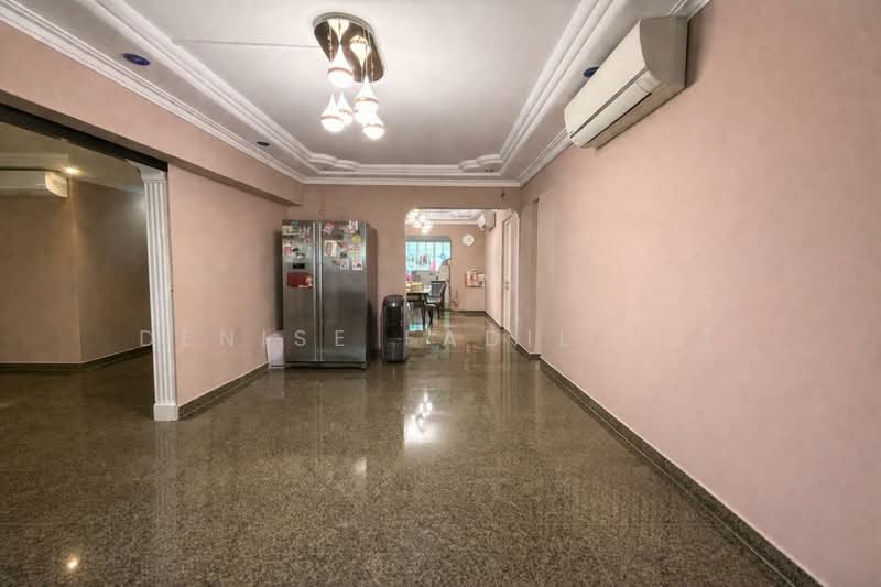 807 Woodlands Street 81, 807 Woodlands Street 81, 4 Bedrooms, 2,066 sqft, HDB Flat For Sale, by Denise Fadil Lee, 500103247 - Family Room - PropertyGuru.com.sg