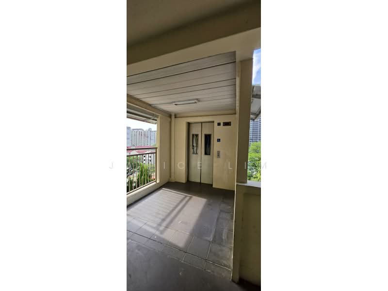 54 Lorong 5 Toa Payoh, 54 Lorong 5 Toa Payoh, 1 Bedroom, 463 sqft, HDB Flat For Rent, by Janice Lim, 500103263 - Exterior - PropertyGuru.com.sg