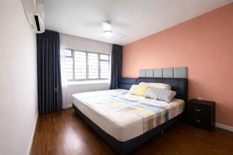 272C Punggol Walk, 272C Punggol Walk, 3 Bedrooms, 1,001 sqft, HDB Flat For Sale, by Valerie Kang, 500103267 - Master Bedroom - PropertyGuru.com.sg