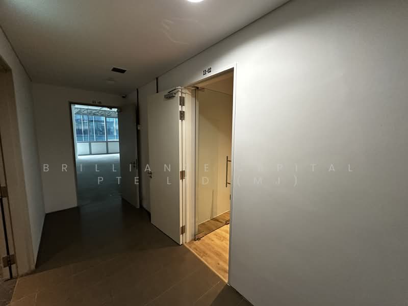 120 Robinson Road, 120 Robinson Road, 2,289 sqft, Office For Rent, by Brilliance Capital Pte Ltd (MJ), 500103284 - Corridor - CommercialGuru.com.sg