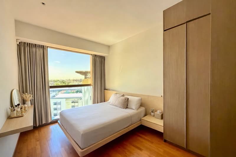 Seaside Residences, 12 Siglap Link, 2 Bedrooms, 807 sqft, Apartment For Sale, by Tan Si Jia, 500103285 - PropertyGuru.com.sg