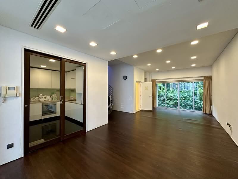 Holland Mews, 69 Holland Road, 3 Bedrooms, 2,560 sqft, Town House For Rent, by Meriell Alexiz Kwek, 500103290 - Living Room - PropertyGuru.com.sg