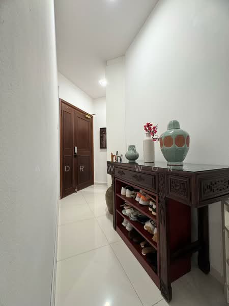 Villa Marina, 37 Jalan Sempadan, 3 Bedrooms, 1,281 sqft, Condominium For Sale, by Andrew Wong, 500103297 - Entrance - PropertyGuru.com.sg