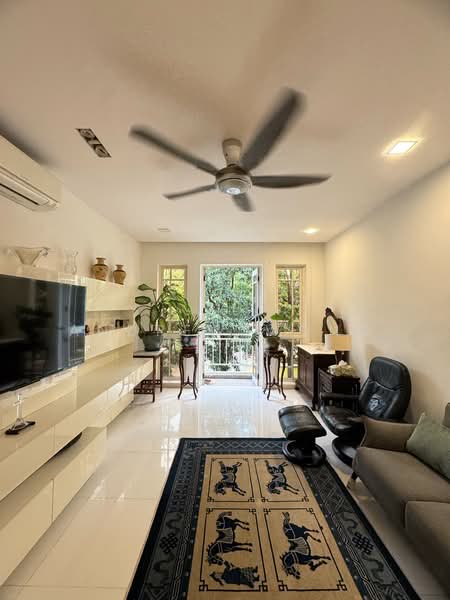 Villa Marina, 37 Jalan Sempadan, 3 Bedrooms, 1,281 sqft, Condominium For Sale, by Andrew Wong, 500103297 - Living Room - PropertyGuru.com.sg