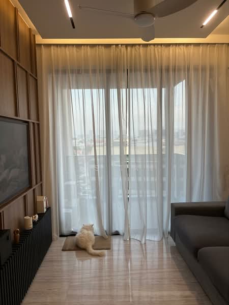 Parc Esta, 910 Sims Avenue, 3 Bedrooms, 829 sqft, Condominium For Sale, by K.S Tan, 500103300 - Living Room - PropertyGuru.com.sg