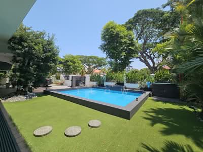 For Rent - Frankel Estate