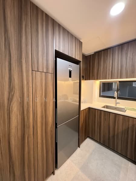 Lentor Modern, Lentor Central, 2 Bedrooms, 732 sqft, Condominium For Rent, by Leonard Boey, 500103328 - Kitchen - PropertyGuru.com.sg