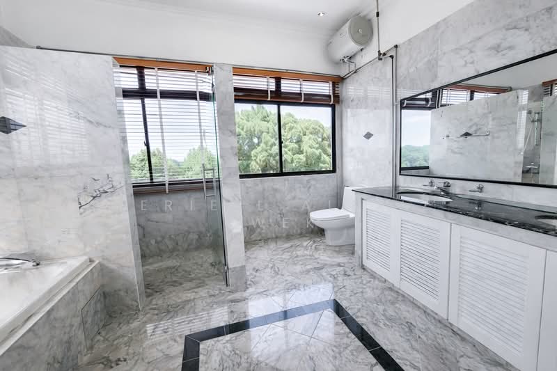 Sixth Avenue MRT Clifftop GCB with panoramic view, , 5 Bedrooms, 10,000 sqft, Good Class Bungalow For Rent, by Meriell Alexiz Kwek, 500103330 - Bathroom - PropertyGuru.com.sg