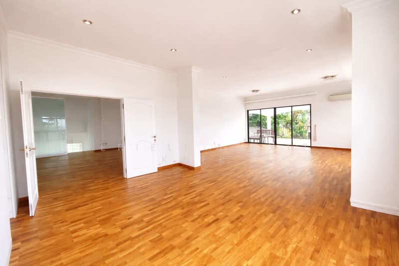 Sixth Avenue MRT Clifftop GCB with panoramic view, , 5 Bedrooms, 10,000 sqft, Good Class Bungalow For Rent, by Meriell Alexiz Kwek, 500103330 - Living Room - PropertyGuru.com.sg