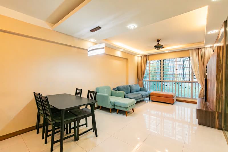 635A Punggol Drive, 635A Punggol Drive, 3 Bedrooms, 980 sqft, HDB Flat For Sale, by Reine Chan, 500103335 - Living Room - PropertyGuru.com.sg