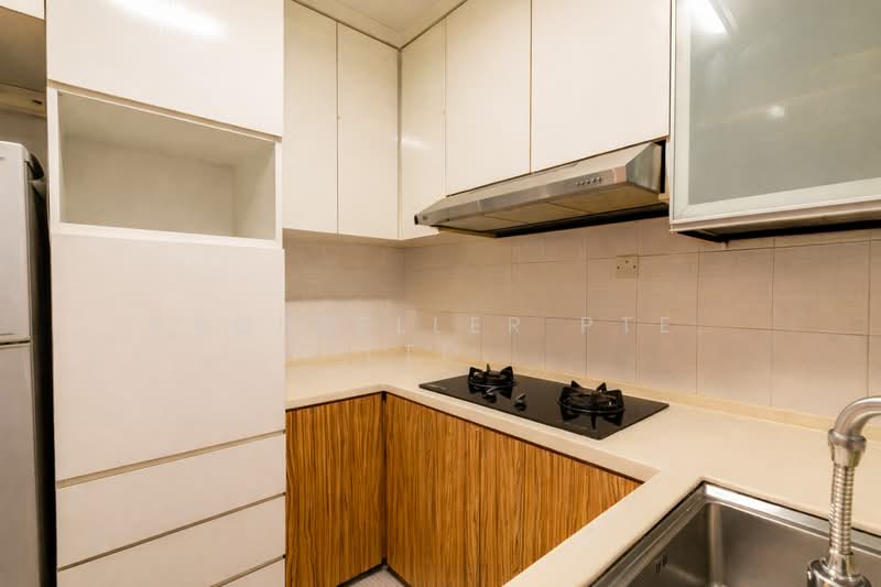 635A Punggol Drive, 635A Punggol Drive, 3 Bedrooms, 980 sqft, HDB Flat For Sale, by Reine Chan, 500103335 - Kitchen - PropertyGuru.com.sg