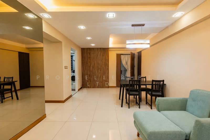 635A Punggol Drive, 635A Punggol Drive, 3 Bedrooms, 980 sqft, HDB Flat For Sale, by Reine Chan, 500103335 - Living Room - PropertyGuru.com.sg