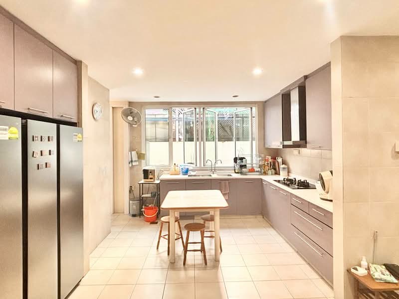 ✨LANDED ELITE✨ Bukit Timah / Watten Estate, , 5 Bedrooms, 5,000 sqft, Detached House For Sale, by Micah Leong, 500103336 - Kitchen - PropertyGuru.com.sg