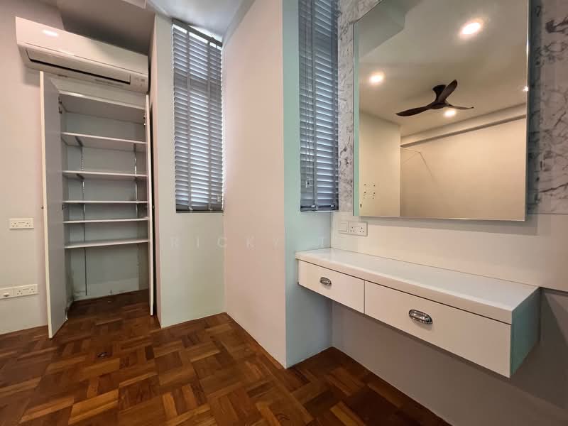 Holland Hill Park, 7A Holland Hill, 3 Bedrooms, 1,282 sqft, Condominium For Sale, by Ricky Teo, 500103343 - Interior - PropertyGuru.com.sg