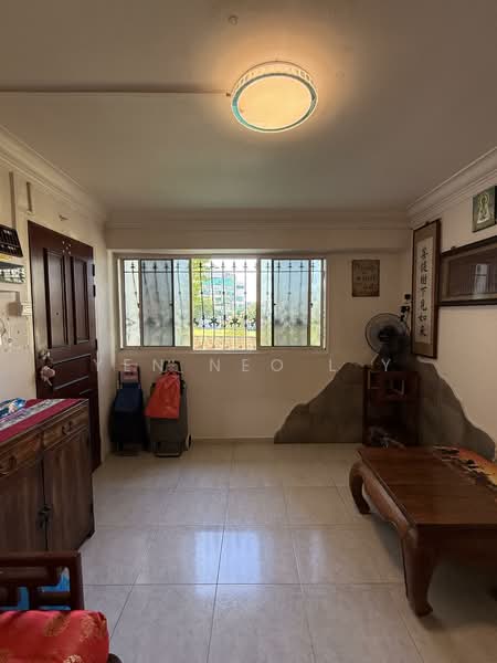 158 Tampines Street 12, 158 Tampines Street 12, 3 Bedrooms, 990 sqft, HDB Flat For Sale, by Yen Neo L Y, 500103354 - Living Room - PropertyGuru.com.sg