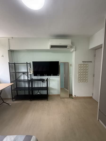 956 Hougang Street 91, 956 Hougang Street 91, Room Rental, 180 sqft, HDB Flat For Rent, by Bennedict Tan, 500103363 - Living Room - PropertyGuru.com.sg
