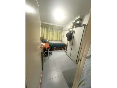 For Rent - People's Park Complex