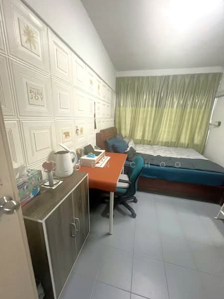 People's Park Complex, 1 Park Road, Room Rental, 120 sqft, Apartment For Rent, by Steven Choo, 500103370 - Bedroom - PropertyGuru.com.sg