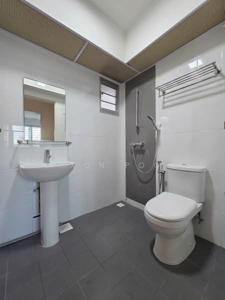 455C Teck Ghee Parkview, 455C Ang Mo Kio Street 44, 3 Bedrooms, 1,001 sqft, HDB Flat For Sale, by Dixon Poon, 500103379 - Bathroom - PropertyGuru.com.sg