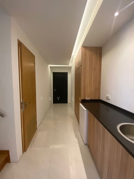 Orchard Scotts, 11 Anthony Road, 4 Bedrooms, 3,369 sqft, Condominium For Rent, by Ray Lim, 500103392 - Interior - PropertyGuru.com.sg