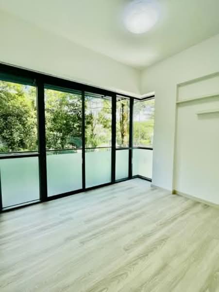 Espa, 10 Cashew Road, 2 Bedrooms, 904 sqft, Condominium For Sale, by Jimmy Lee, 500103395 - Balcony - PropertyGuru.com.sg