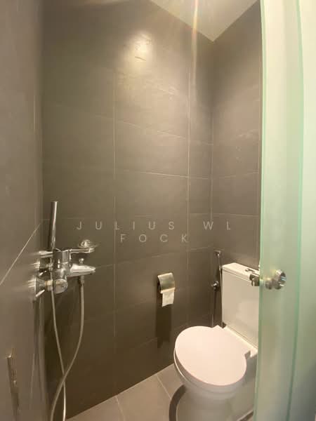 Orchard Scotts, 11 Anthony Road, 4 Bedrooms, 3,369 sqft, Condominium For Rent, by Julius WL Fock, 500103401 - Bathroom - PropertyGuru.com.sg
