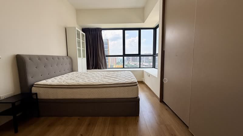 Coco Palms, 17 Pasir Ris Grove, 2 Bedrooms, 743 sqft, Condominium For Rent, by Julian Teo, 500103402 - Bedroom - PropertyGuru.com.sg