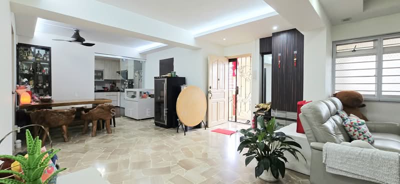 645 Jalan Tenaga, 645 Jalan Tenaga, Room Rental, 120 sqft, HDB Flat For Rent, by Stefan Tan, 500103414 - Living Room - PropertyGuru.com.sg